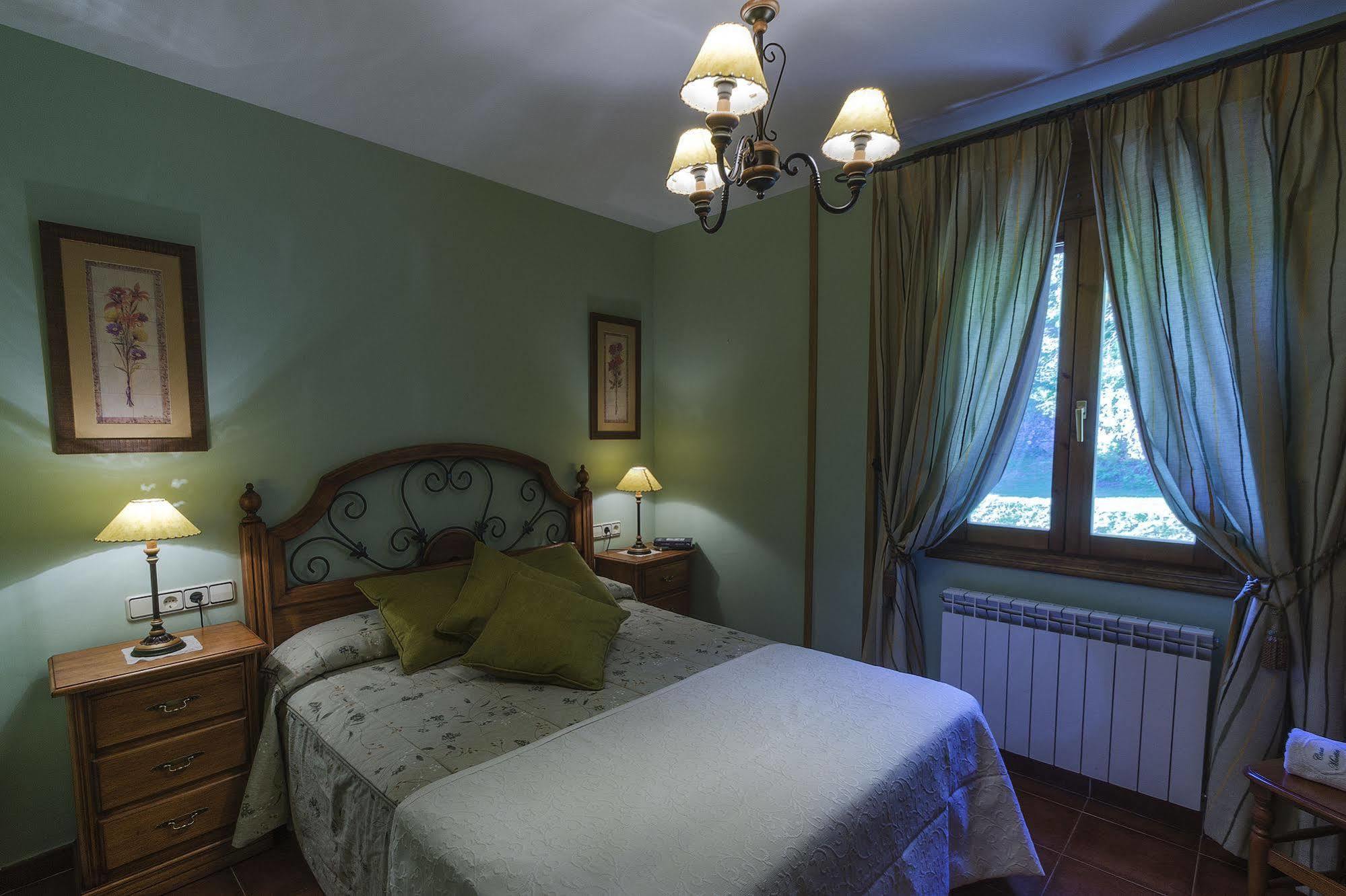 Гостьовий будинок Casa Martin Ordesa Сарвісе Екстер'єр фото